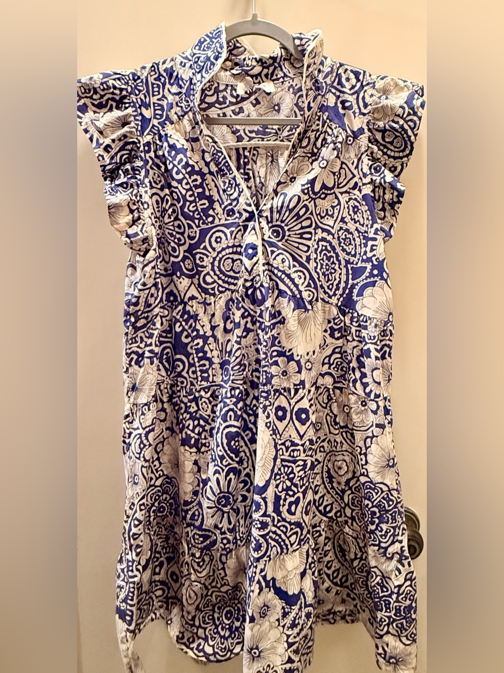 UMgee Blue & White Floral Print Women’s flutter sleeve dress medium - Picture 8 of 8